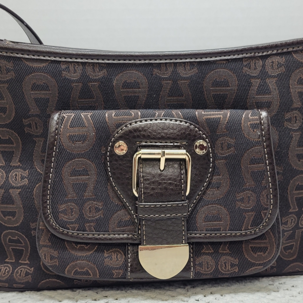 ETIENNE AIGNER BROWN PURSE EUC - Picture 2 of 13